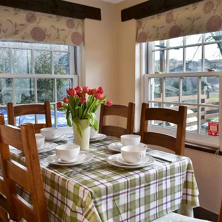 Holiday home A D Coach House *